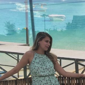 Meet your Posher, Jillian